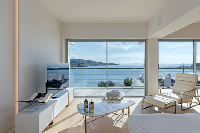 Archisearch - Sophisticated Luxury: Smart Beachfront Apartment in Lemos, Vouliagmeni by Dezone Archi+