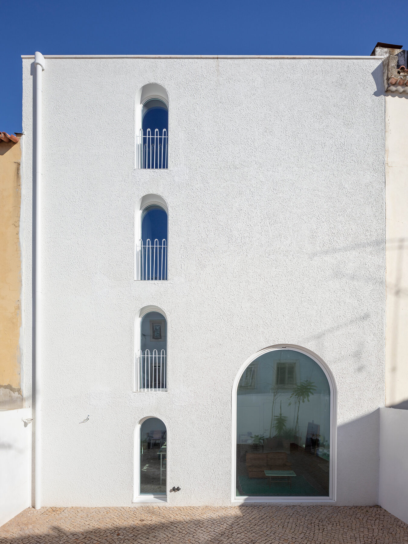 Archisearch Dodged House in Lisbon, Portugal | Daniel Zamarbide with Leopold Banchini