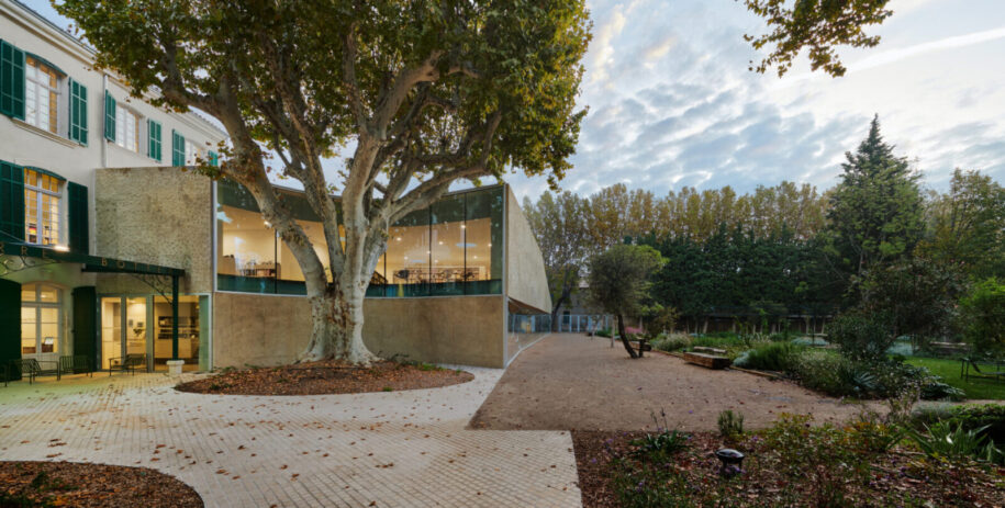 Archisearch Pierre Bottero media library and public park in Pélissanne, France | Dominique Coulon & Associés