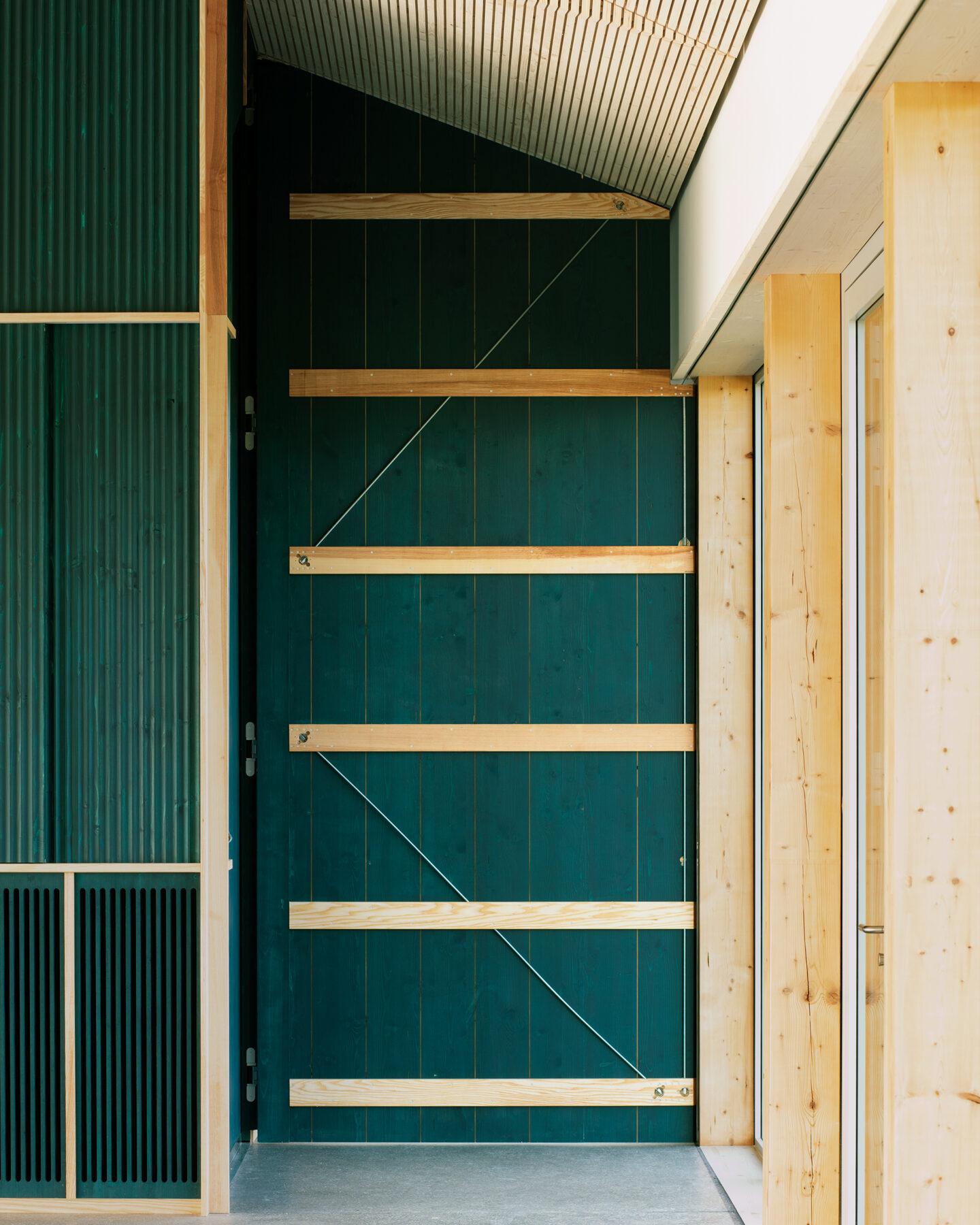 Archisearch COMMUNITY HALL in Bussy-sur-Moudon by emixi architects