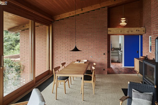 Archisearch - Modernism Revisited: Enrico Sassi Architetto revives a 1970s Lake Lugano House through Le Corbusier’s Les Couleurs palette