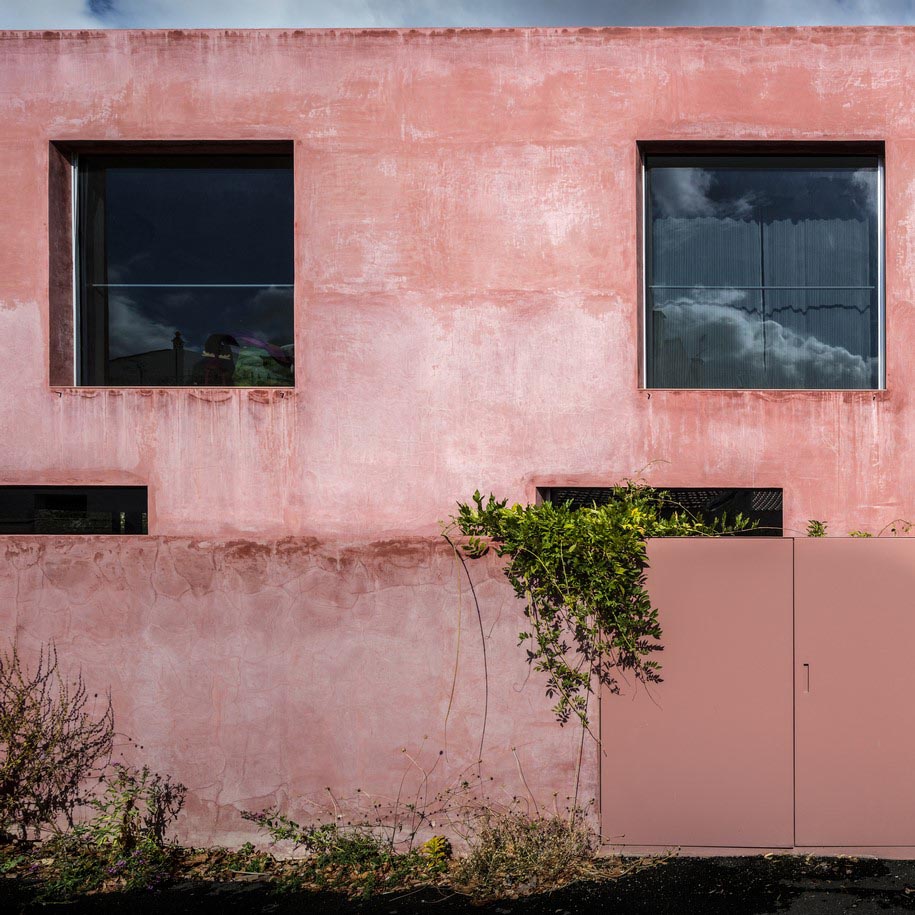 Red house, EXTRASTUDIO, village, Azeitao, Lisbon, former winery, home, secluded,  recycled materials, architecture, Portugal, 2016