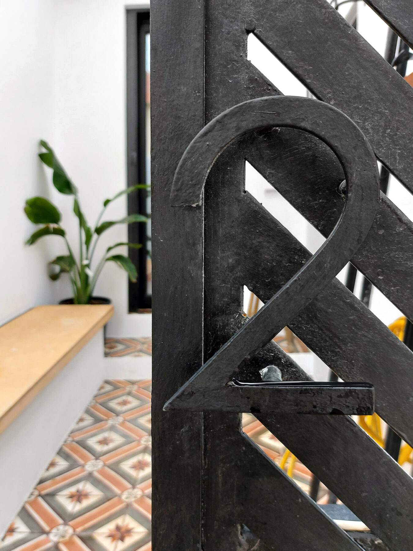 Archisearch Interior architect Efi Drakopoulou renovates a 1920's refugee residence with terrace in the historical district of Nikea, Piraeus, Greece