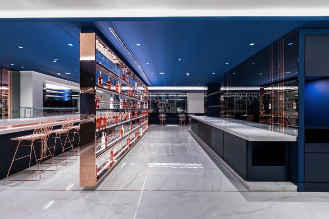 Archisearch - The Exquisite Luxury of Mesoghaia Restaurant, Sofitel Athens Airport / Elastic Architects