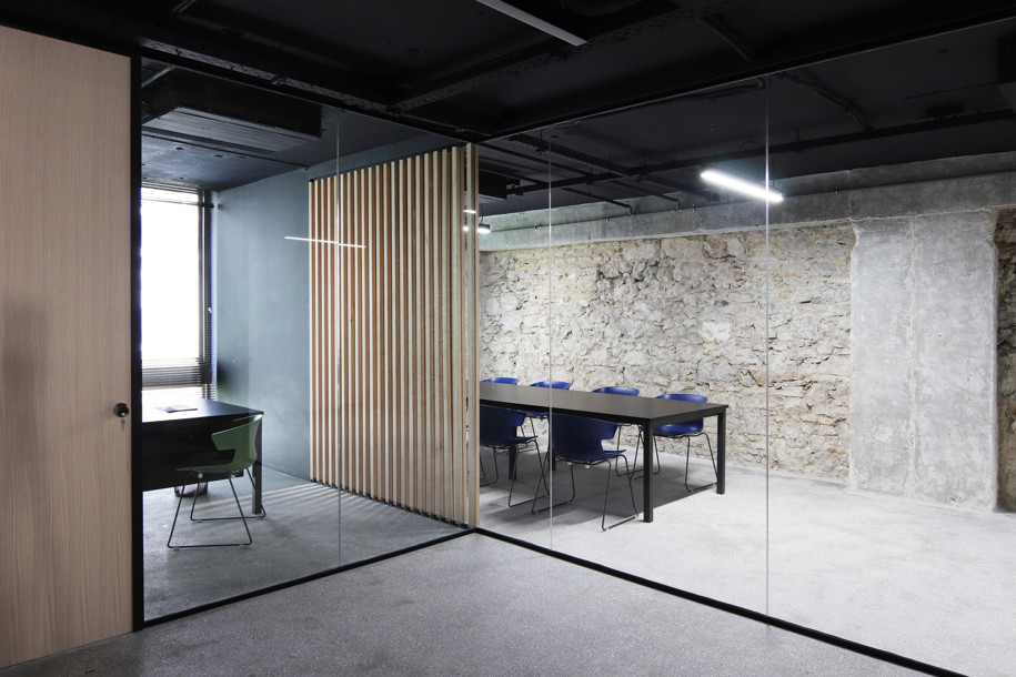 Archisearch KKMK Architects completed the new headquarters of Enthoosia entertainment company in Athens