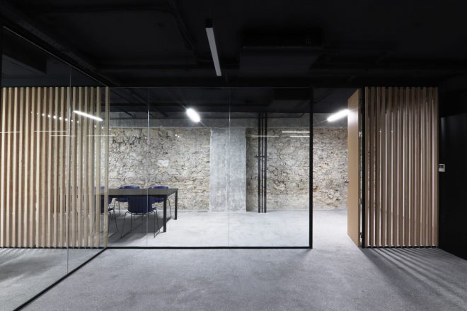 Archisearch - KKMK Architects completed the new headquarters of Enthoosia entertainment company in Athens