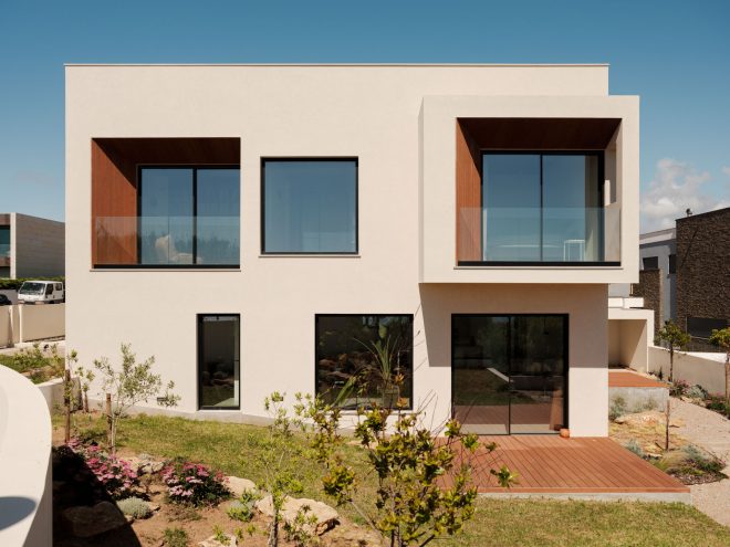 Archisearch - Casa Horizonte: a house facing the sea, designed to inhabit the horizon | by Mamey Home and Linha de Terra