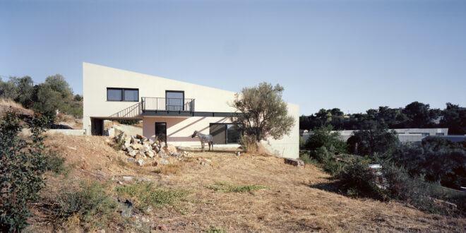 Archisearch - Longhouse II in Chios island, Greece | SOUTH architecture