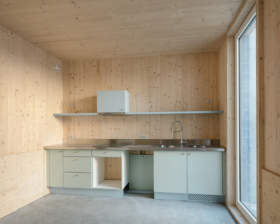 Archisearch A Simple House: a minimal form made from CLT in Antwerp | FELT