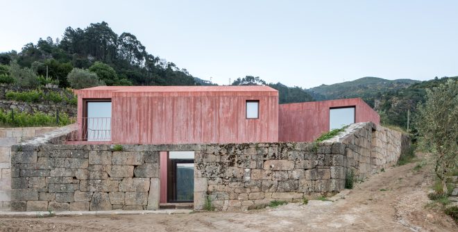 Archisearch - The Summer Refuge | Episode 7: Casa Jerónimo by Stefano Riva in Douro Valley stands for an architecture sheltering continuity, presence, and belonging.