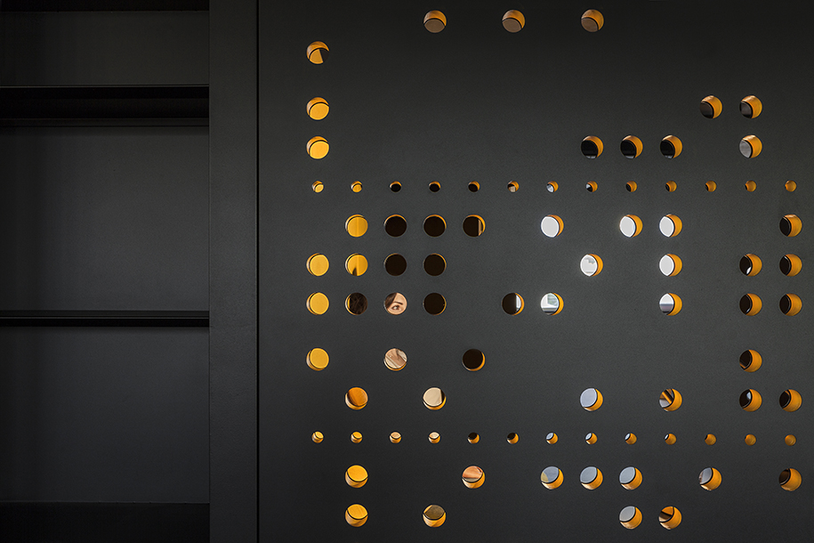 Archisearch FRANK & FAME OFFICES | Divercity Architects