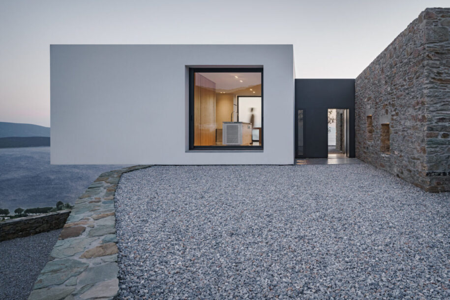 Archisearch Marmari House in Evia, Greece | gkotsis serafimidou architects