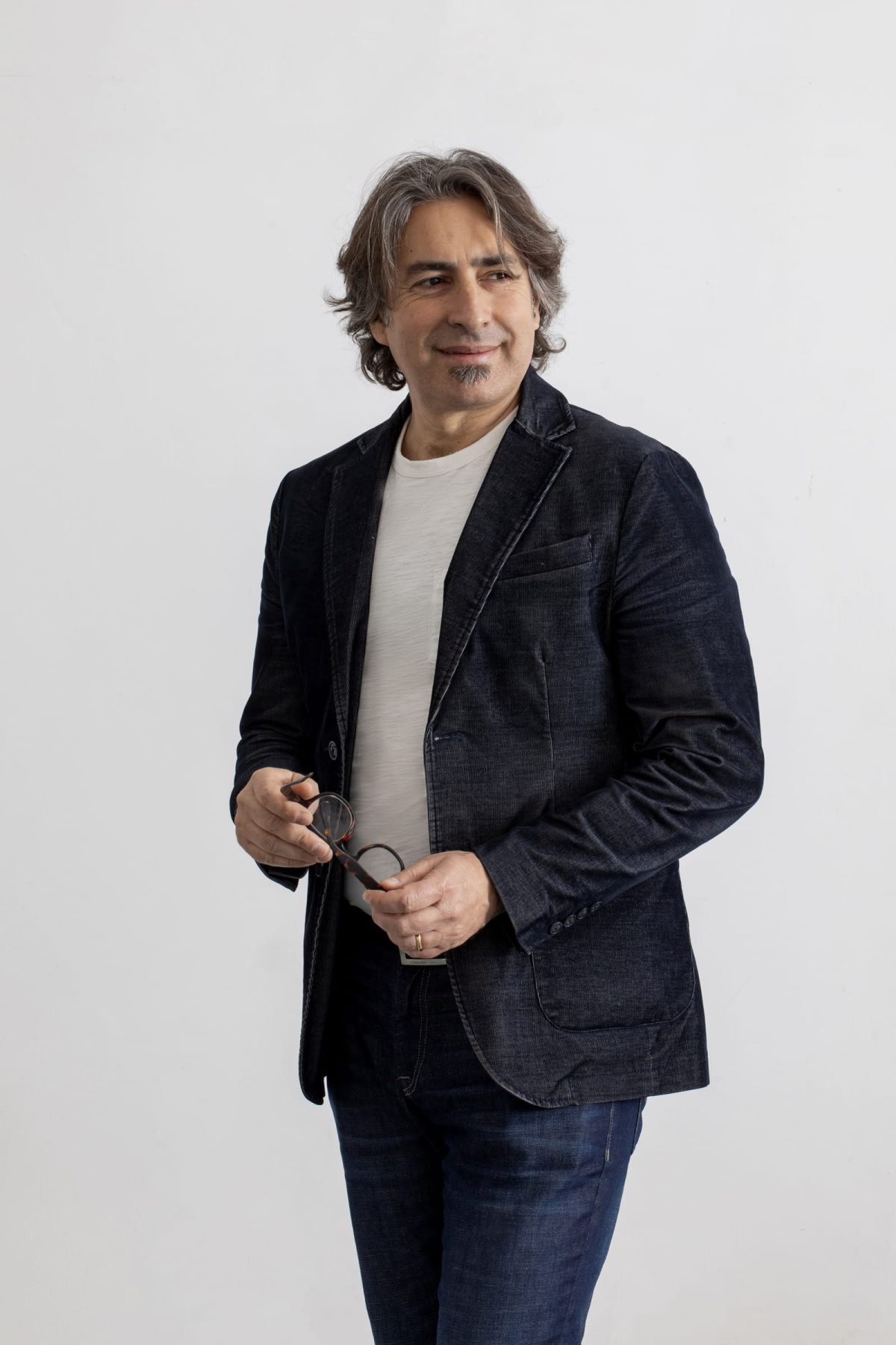 Archisearch MicroScale: Gae Avitabile designs Casa Egle as a 45 m² living archive of her owner’s life