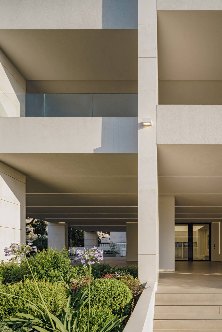 Archisearch Geometrical juxtapositions: Redevelopment of an office building in Palaio Faliro, Athens by Tsolakis Architects