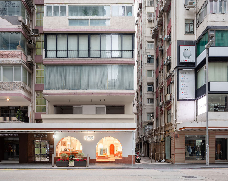 Archisearch CLAP studio creates HER, a shopping experience inspired by Mars in Hong Kong