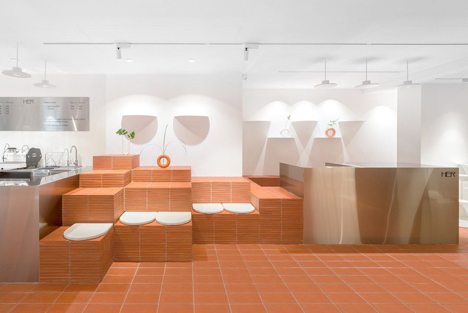 Archisearch CLAP studio creates HER, a shopping experience inspired by Mars in Hong Kong