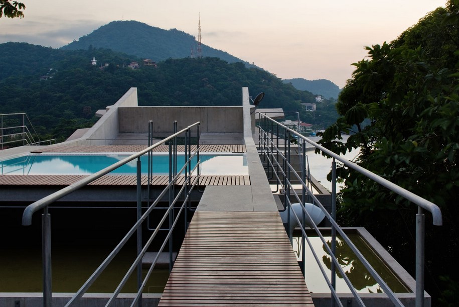 spbr arquitetos, HOUSE IN UBATUBA, Brazil, 2009, concrete