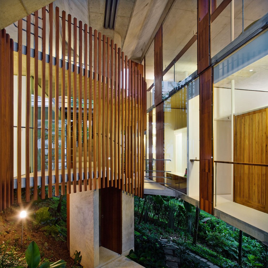 Archisearch spbr arquitetos designed a house that floats among the trees in Brazil