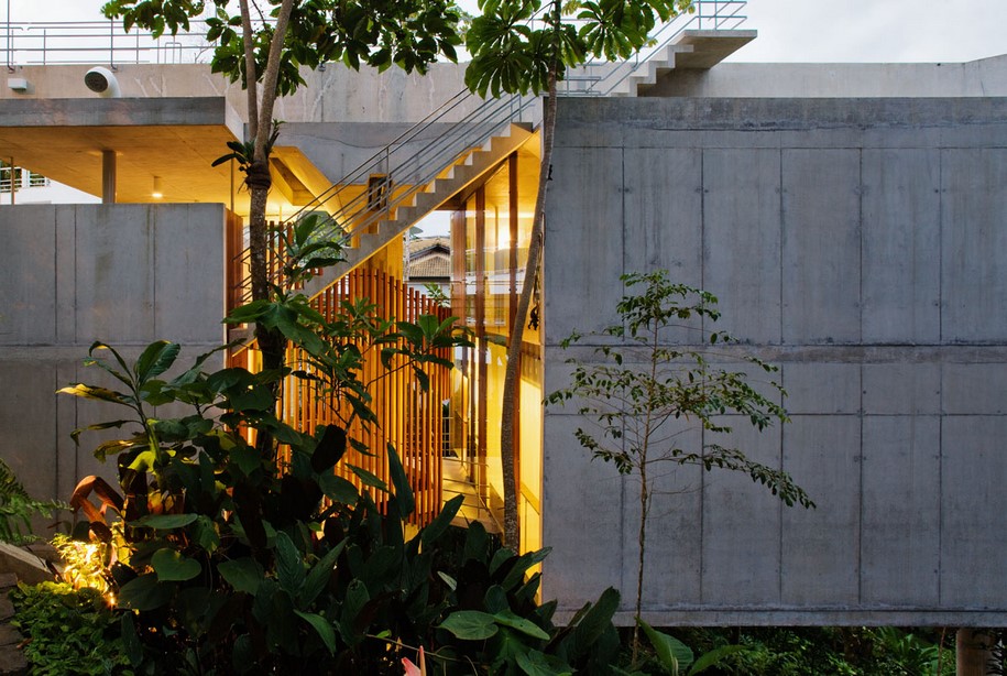 spbr arquitetos, HOUSE IN UBATUBA, Brazil, 2009, concrete