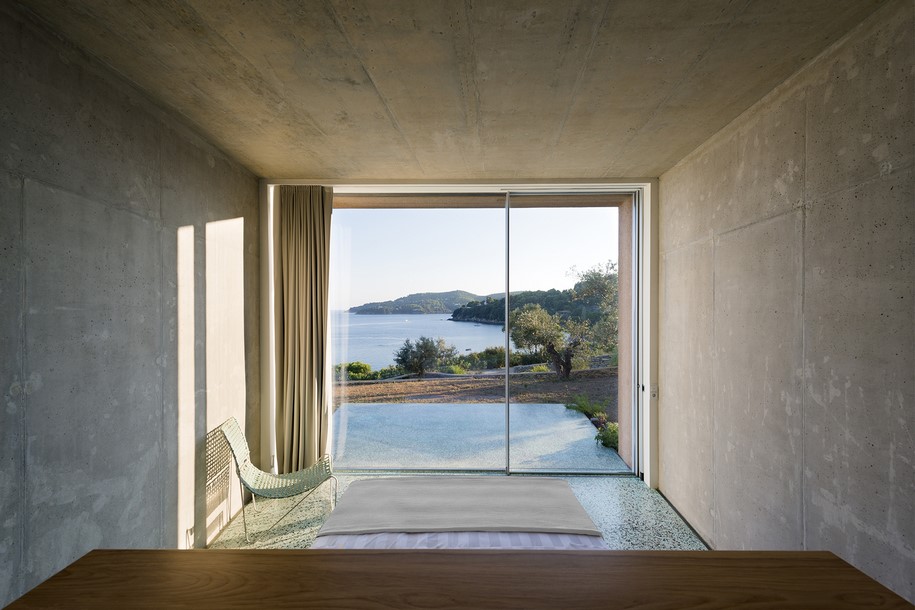 House in Achladies, Lydia Xynogala, Skiathos, retaining walls, marble, plaster render, coastal home, Greece, vacation house, Yiorgis Yerolymbos, sew view