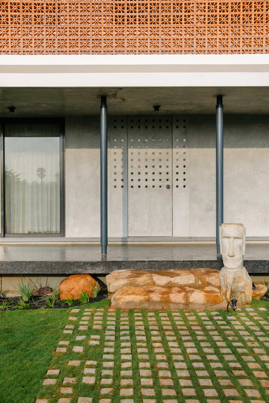 Archisearch House in a grove, Chettinad, India | STO.M.P Architects