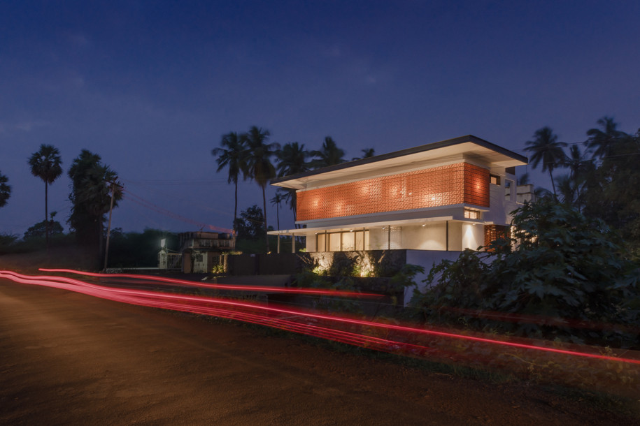 House in a grove, STO.M.P, Chettinad, Tamil Nadu, India, 2018