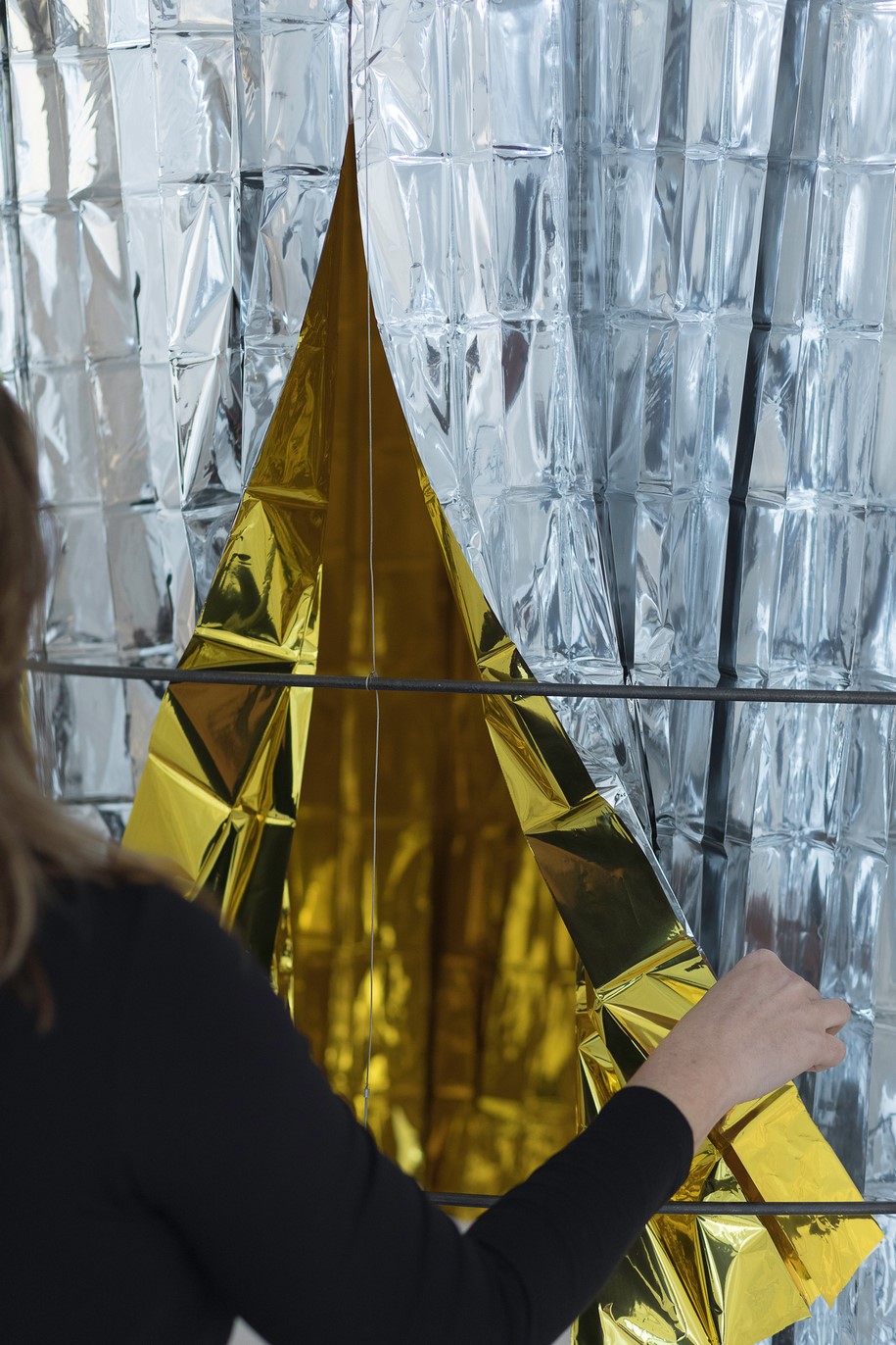 IOLAS, shelter, gold, Sophia Vyzoviti,  installation, Thessaloniki, 2018, 2019,  MOMus, Museum of Contemporary Art