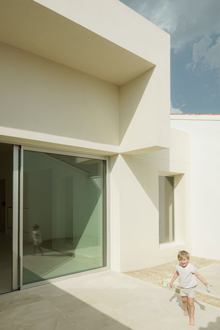 Archisearch Nursery School in Aguas Nuevas | by Iterare Arquitectos
