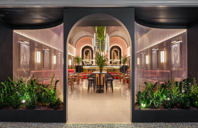 Archisearch - Inside Stories #2_Χριστίνα Τσιραγγέλου | «Η αρχιτεκτονική λειτουργεί ως θησαυροφυλάκιο του χρήματος»