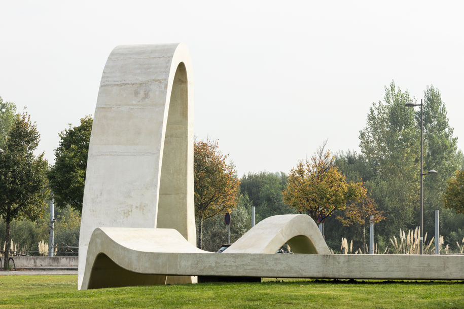 Loop, FAHR 021.3, UPTEC, Science and Technology Park of the University of Porto, João Morgado, Porto, Portugal, 2018