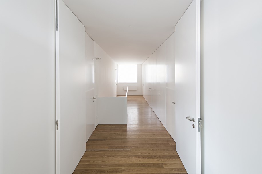 CASA NO PORTO, joão Vieira de Campos, HOUSE IN SERRALVES, Portugal, 2017, SERRALVES