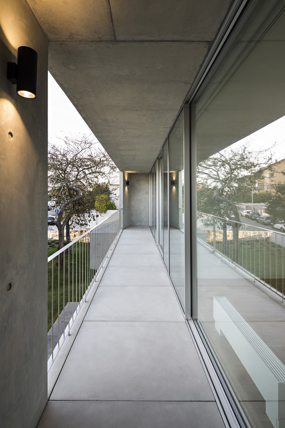 Archisearch Portuguese architect João Vieira de Campos designed HOUSE IN SERRALVES