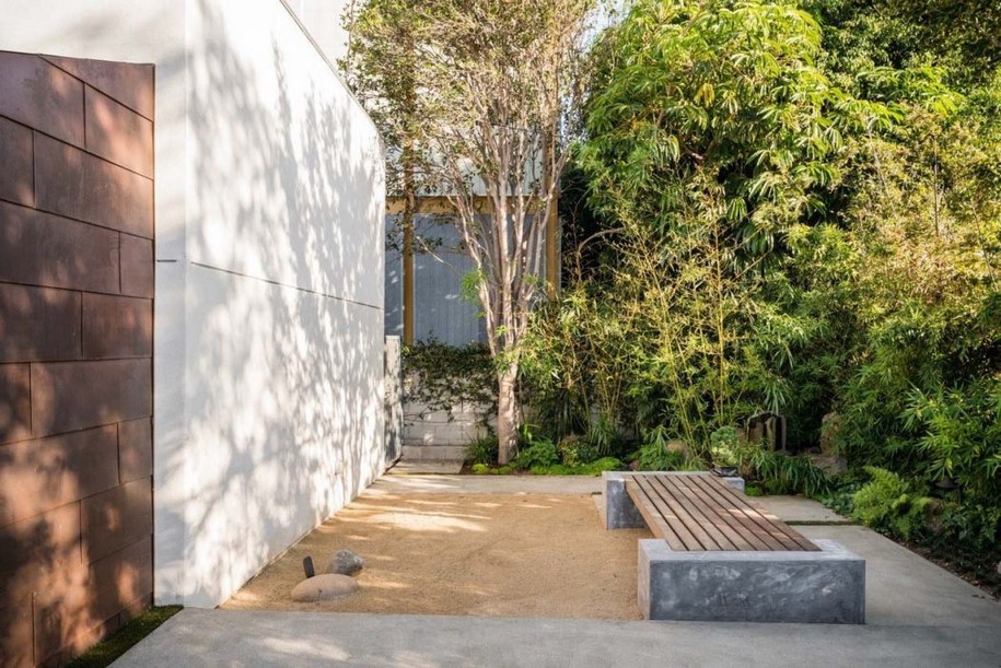 residence, Dan Brunn, Frank Gehry, Los Angeles, USA, american architecture, artist, James Jean, art, minimalism