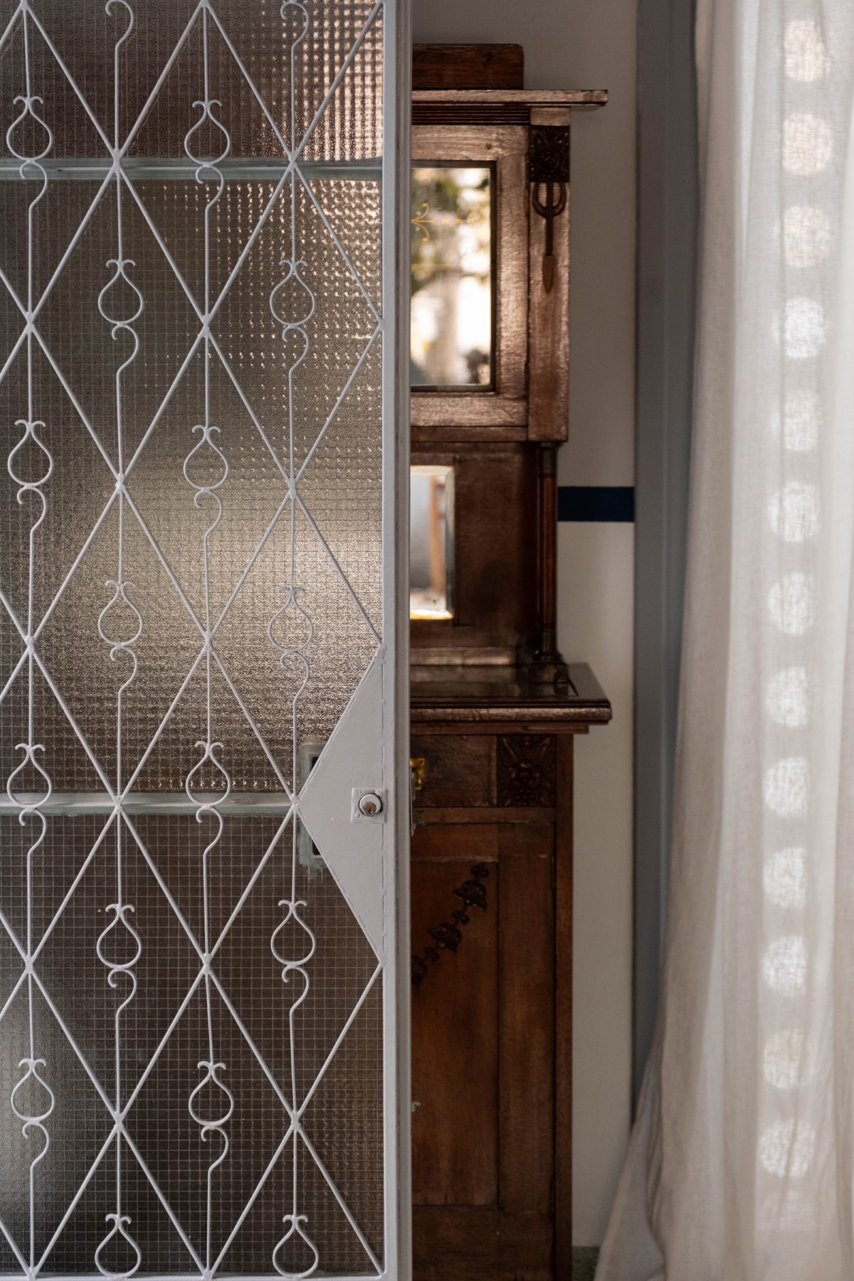 Archisearch Stories of Contemporary Domesticity | Episode 11: Kouloura House by Architectural bureau 11 Reinvents the Anonymous Athenian Modernist Home