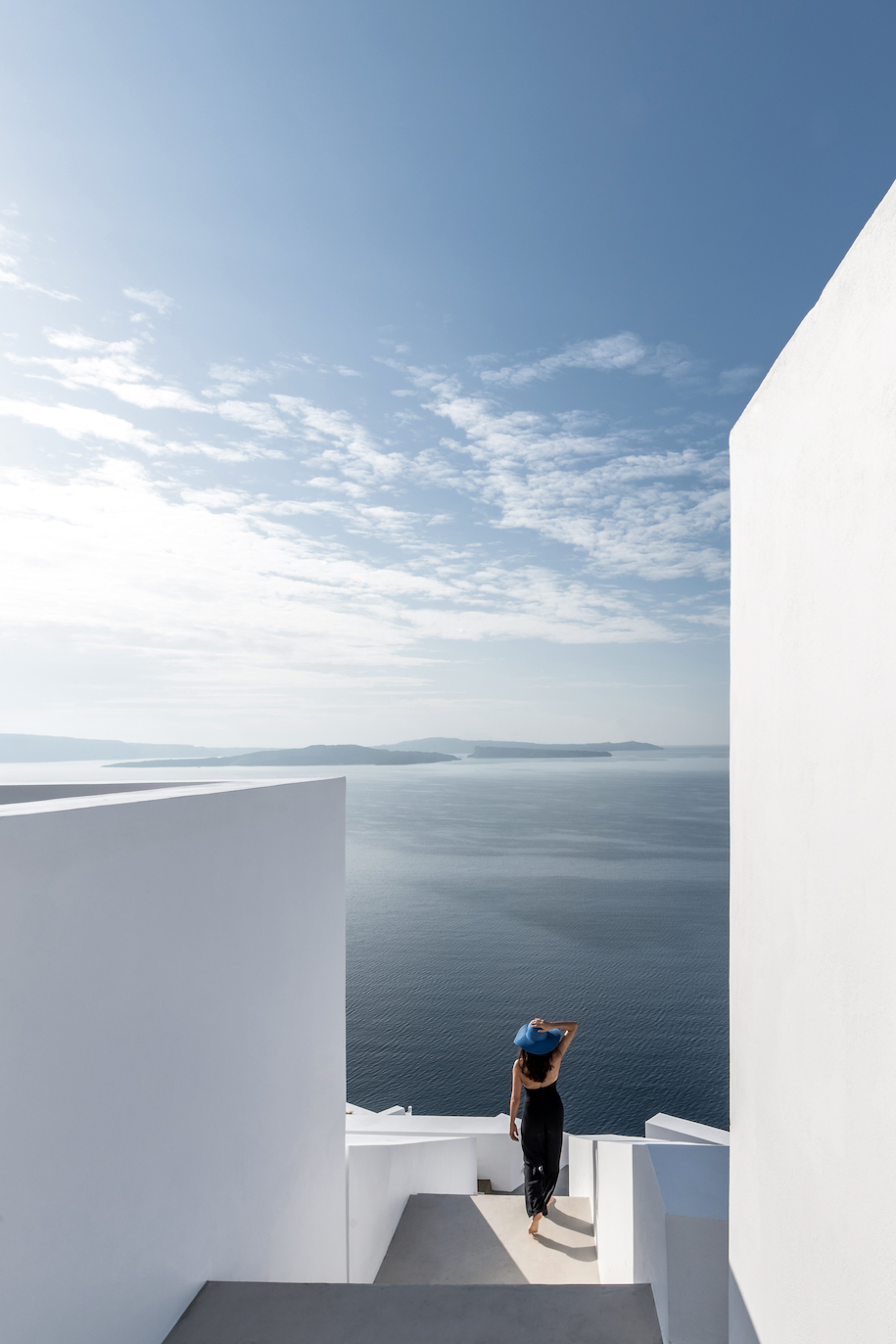 Archisearch Saint Hotel in Oia, Santorini by Kapsimalis Architects