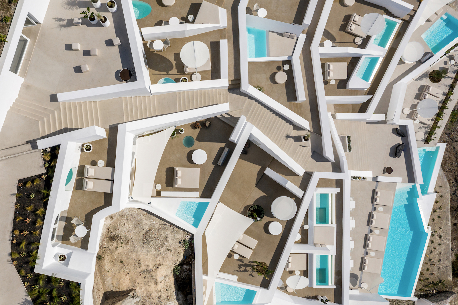 Archisearch Saint Hotel in Oia, Santorini by Kapsimalis Architects