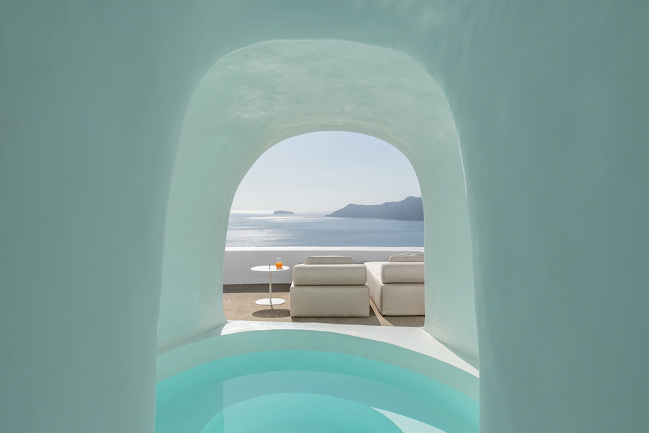 Archisearch Saint Hotel in Oia, Santorini by Kapsimalis Architects