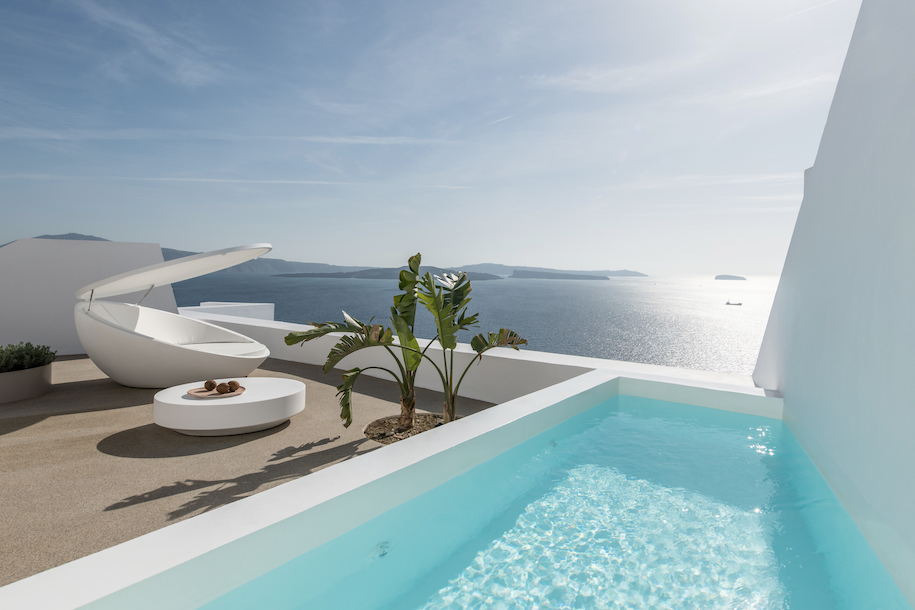 Archisearch Saint Hotel in Oia, Santorini by Kapsimalis Architects