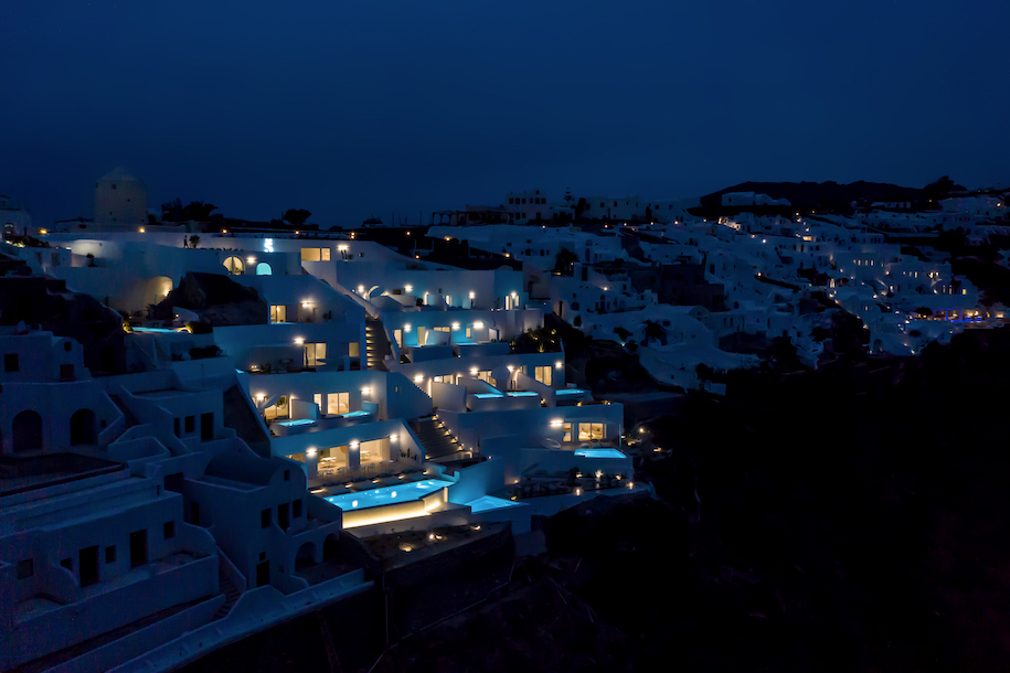 Archisearch Saint Hotel in Oia, Santorini by Kapsimalis Architects