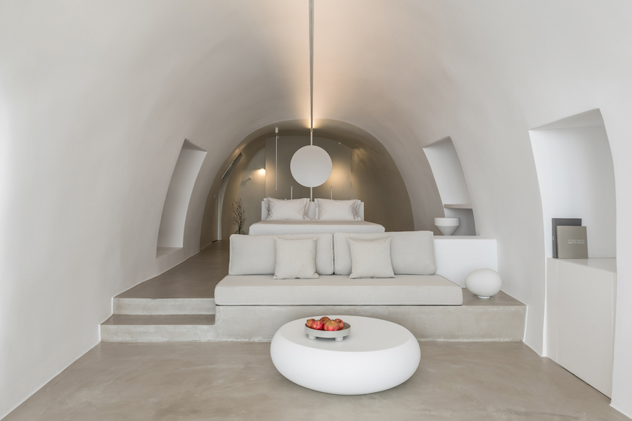 Archisearch Saint Hotel in Oia, Santorini by Kapsimalis Architects