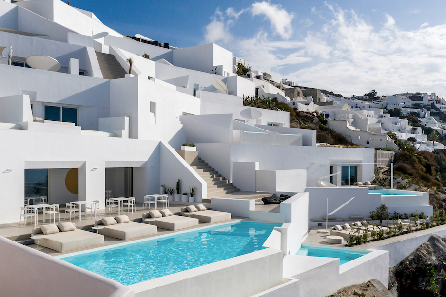 Archisearch Saint Hotel in Oia, Santorini by Kapsimalis Architects