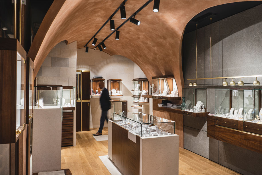 Archisearch LMARIS jewelry shop in Blue Palace Hotel | ENTOPOS ARCHITECTS