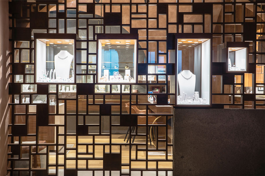 Archisearch LMARIS jewelry shop in Blue Palace Hotel | ENTOPOS ARCHITECTS