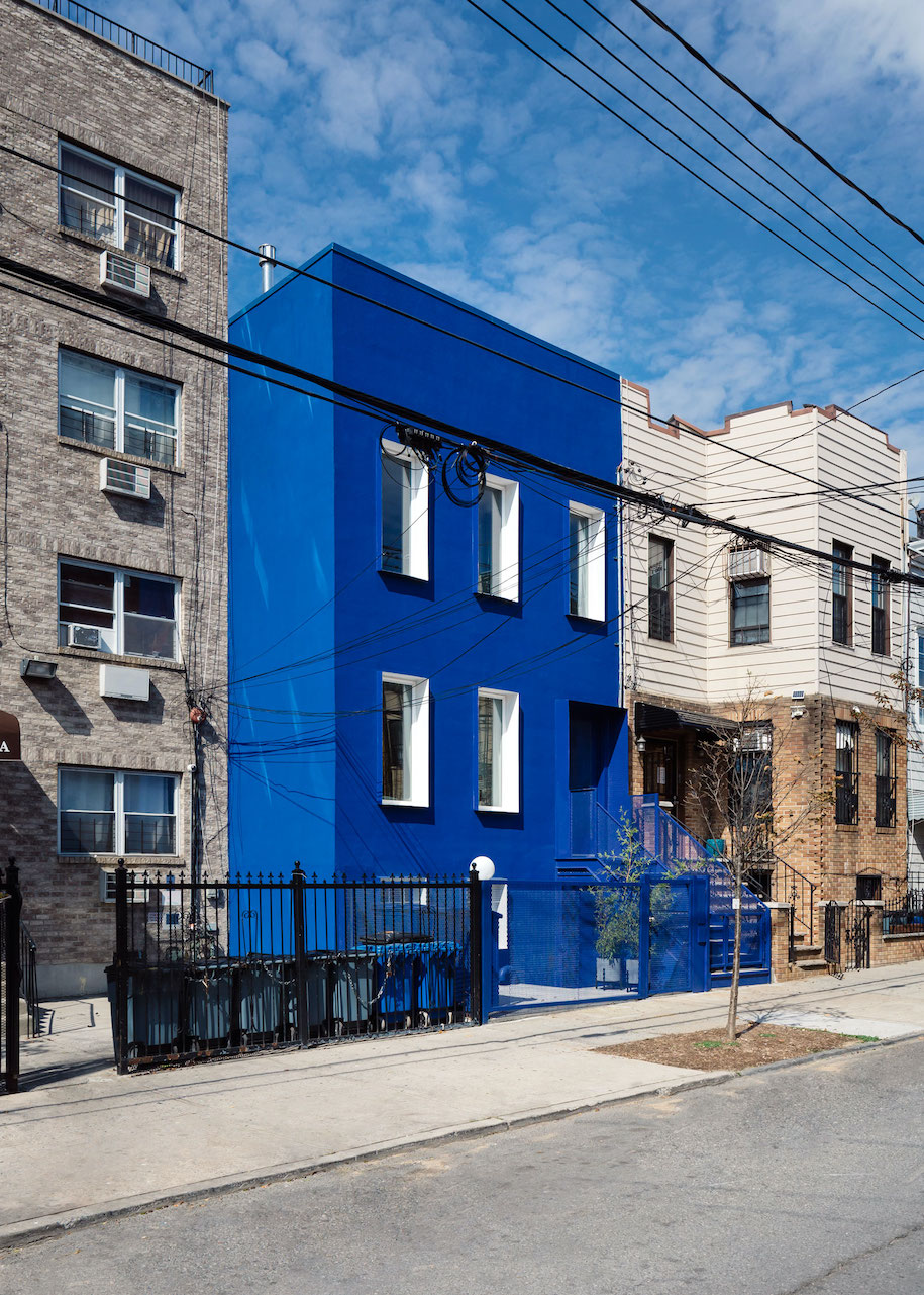 Archisearch LOT designed The Blue Building private townhouse located in Brooklyn