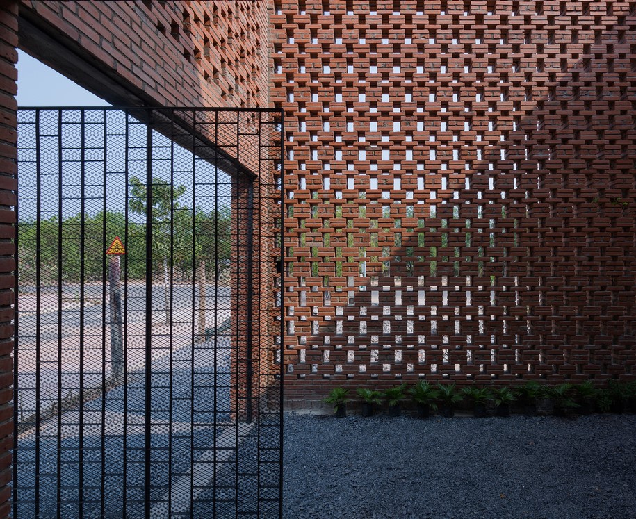 Archisearch TROPICAL SPACE designed LT House in response to demand for affordable housing for workers in Vietnam