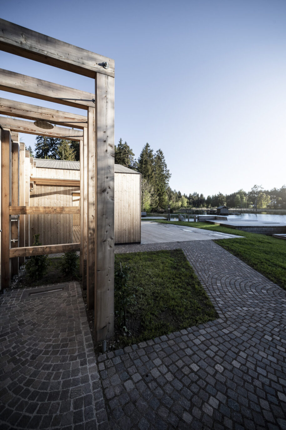 Archisearch Lake House Völs: on to new horizons | noa* network of architecture