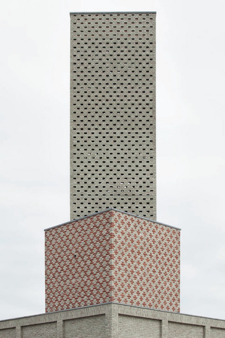 Monadnock, landmark, Nieuw-Bergen, Netherlands, dutch, eu mies award, shortlist, bricks, tower