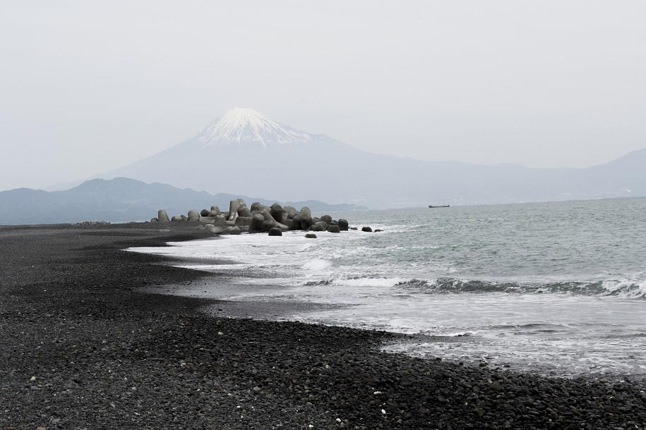 Archisearch Lucie Palombi Photographs the Multifaceted Aspects of Japan, the Land of the Rising Sun