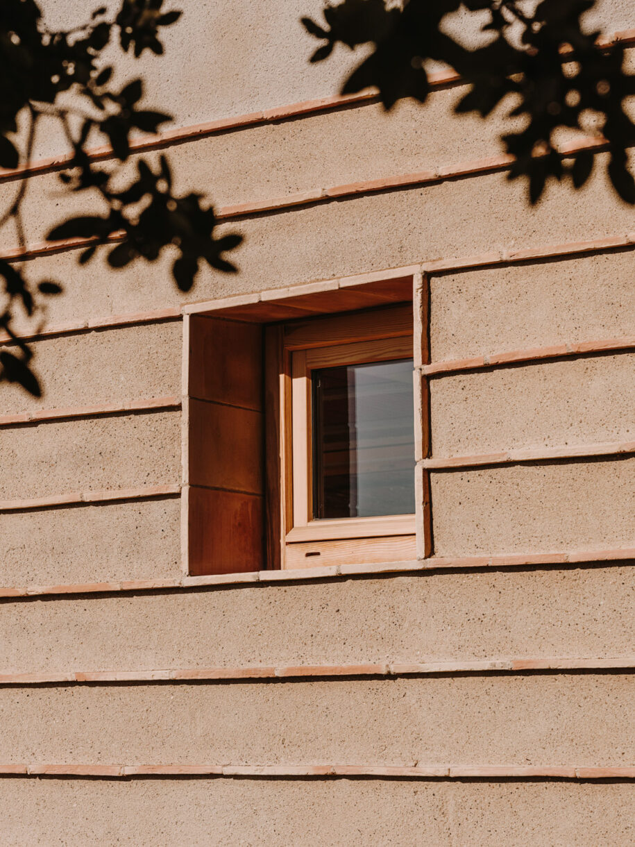 Archisearch Casa Ter: a family house in Baix Empordà, Spain by MESURA