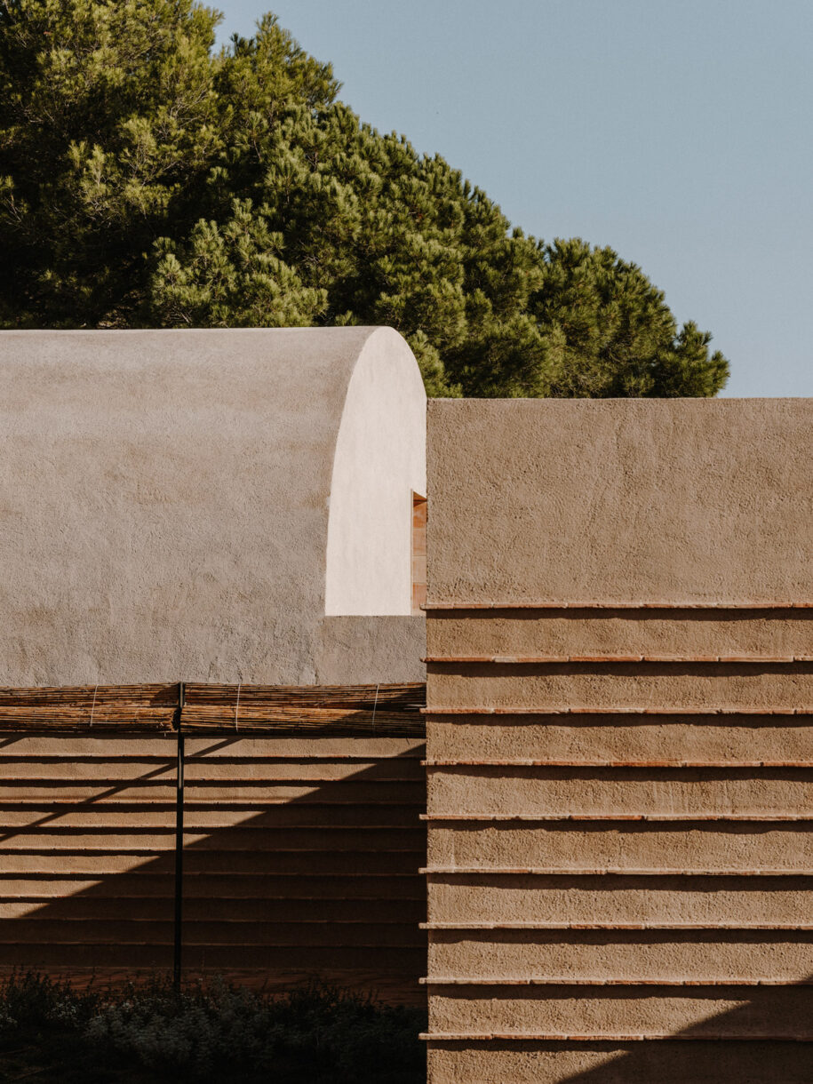 Archisearch Casa Ter: a family house in Baix Empordà, Spain by MESURA